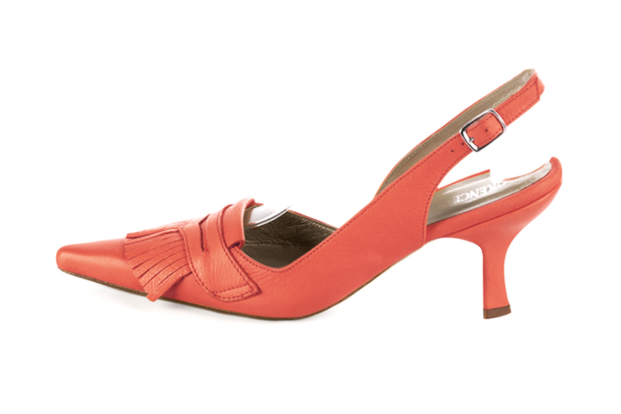 French elegance and refinement for these coral orange dress slingback shoes, 
                available in many subtle leather and colour combinations. Fans of originality will appreciate the fringes and the "Offbeat Rock" side.
To be personalized or not, with your materials and colors.  
                Matching clutches for parties, ceremonies and weddings.   
                You can customize these shoes to perfectly match your tastes or needs, and have a unique model.  
                Choice of leathers, colours, knots and heels. 
                Wide range of materials and shades carefully chosen.  
                Rich collection of flat, low, mid and high heels.  
                Small and large shoe sizes - Florence KOOIJMAN